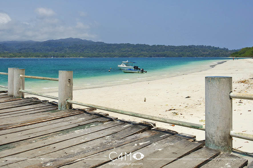 Dermaga Pulau Peucang