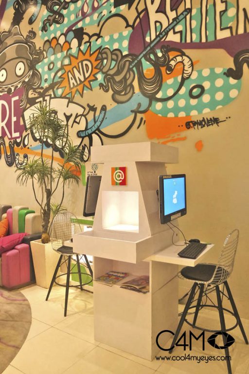 Internet corner