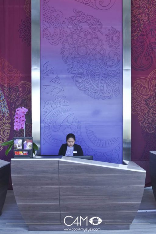 Resepsionis Mercure Hotel Karawang