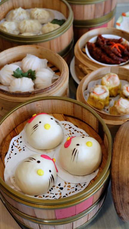 Bakpao isi telur asin