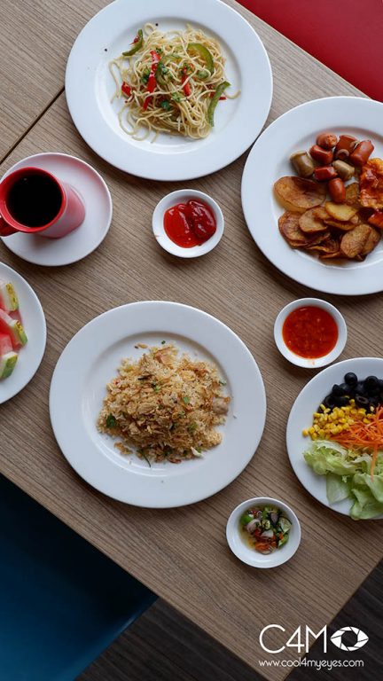 Mari sarapan