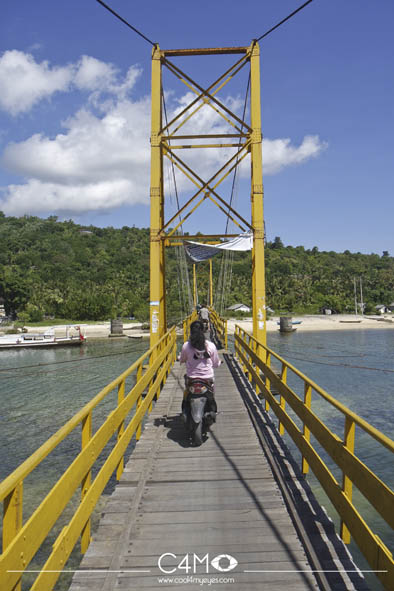 Jembatan penghubung Lembongan dan Ceningan