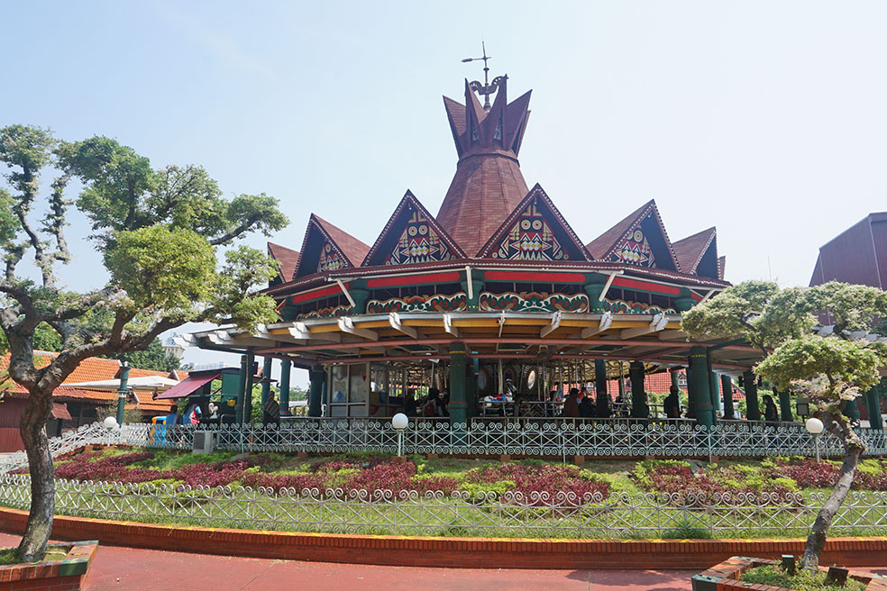 Dunia Fantasi