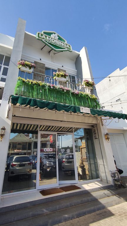 Tampak muka La Moringa